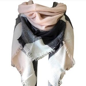 Wander Agio Long Triangular Scarf Plaid Grey Pink Shawl